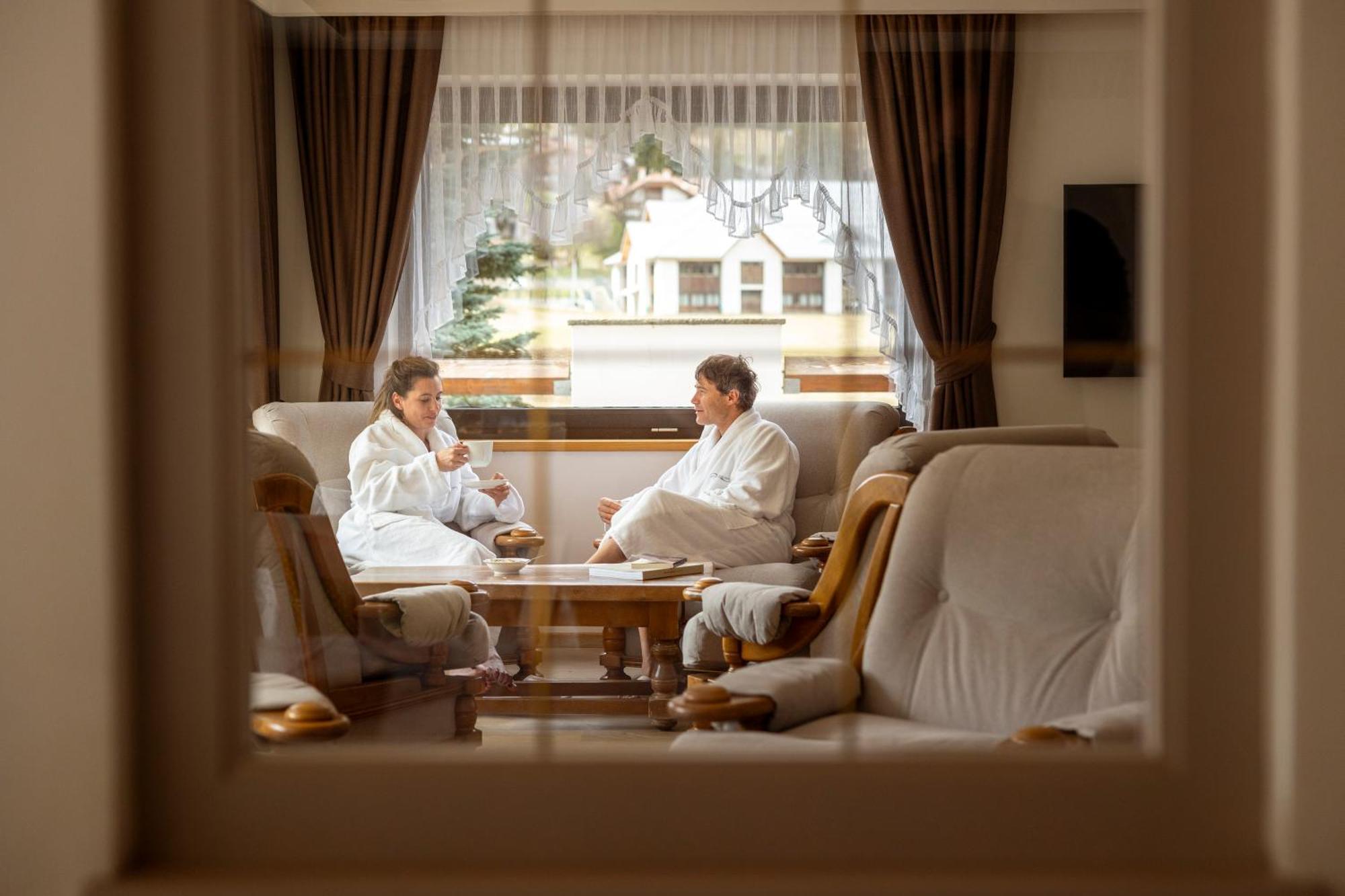 Hotel Terme Antico Bagno Pozza di Fassa Kültér fotó